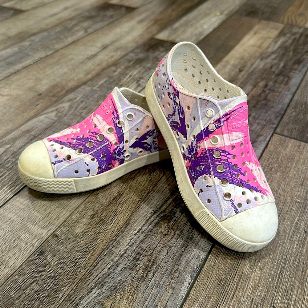 Native size 10 toddler shoes. Sticker marks inside, still lots of life still.